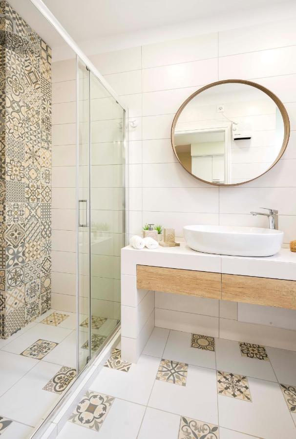 1 Bedroom Apt In Petralona 15 Minutes From Acropolis アテネ エクステリア 写真